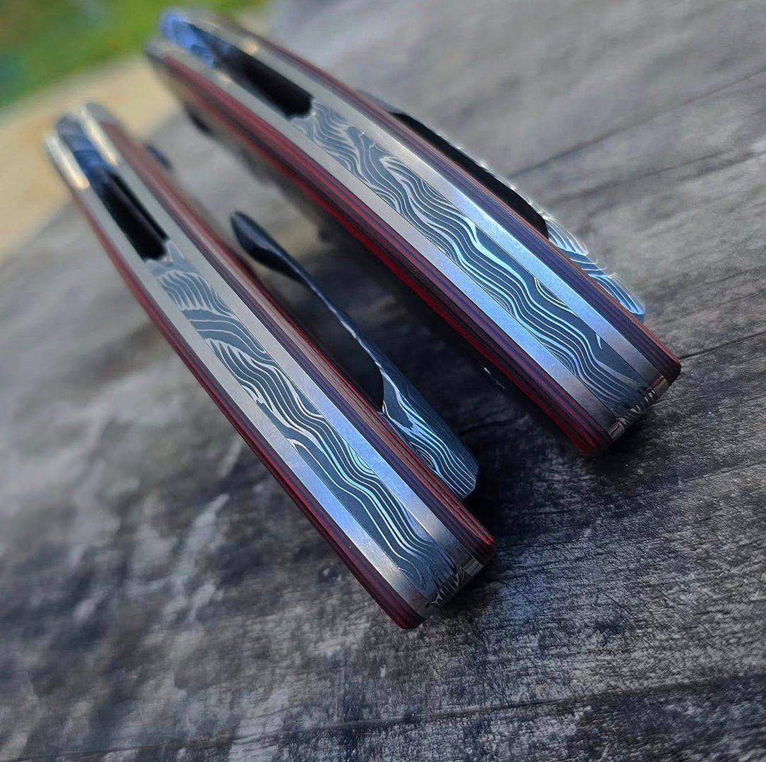 Apex - Red & Black Duo