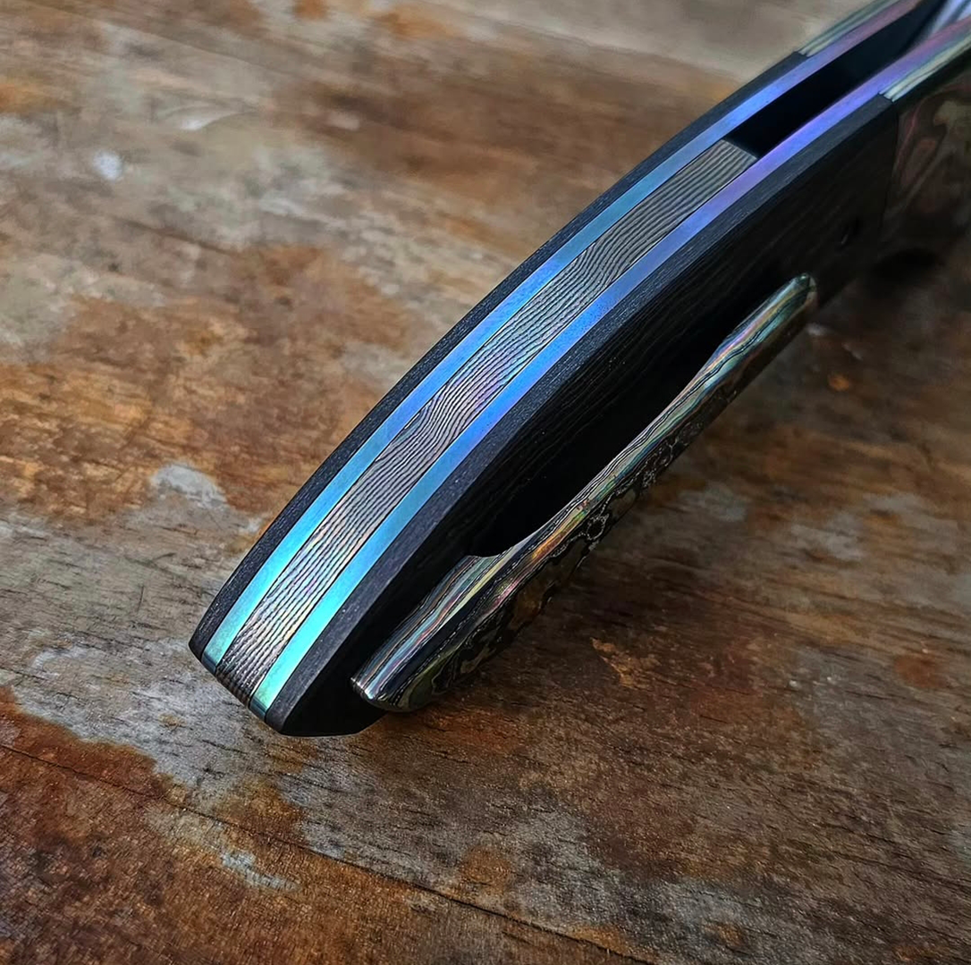 Apex - Carbon Aurora