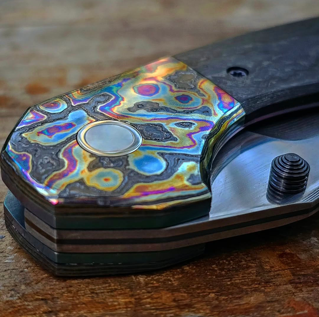 Apex - Carbon Aurora
