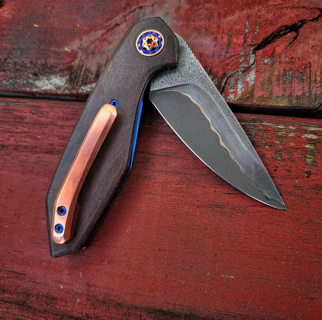 Gryphon - Copperline Razor