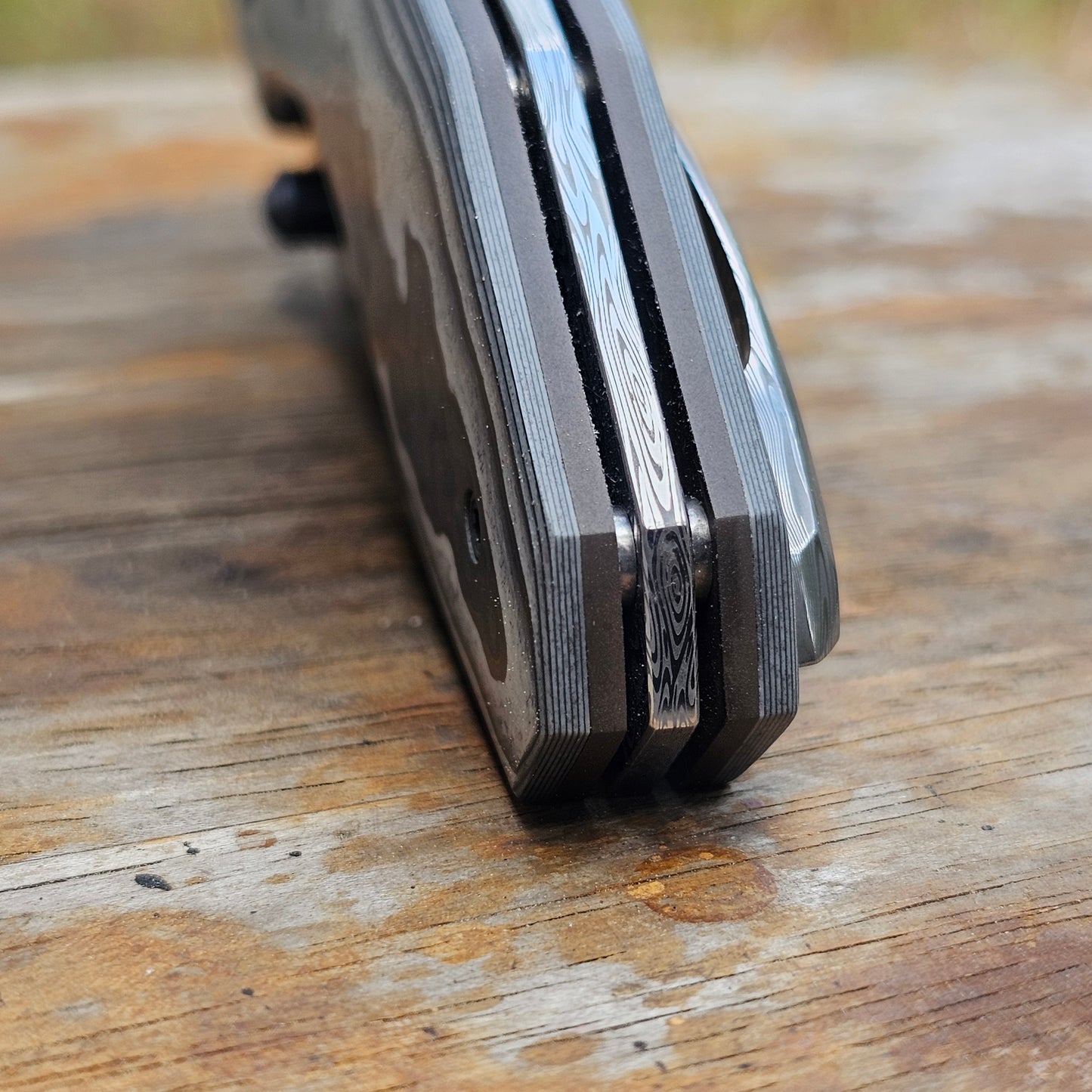 Tribute – Silver Burnt